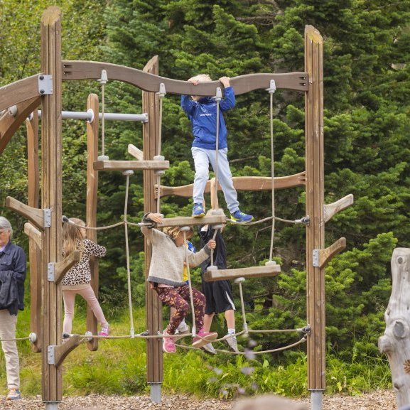 03082025-ein-med-ollu-sunnudagur-4074