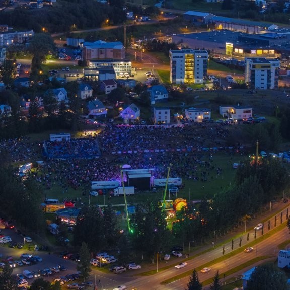 03082025-ein-med-ollu-sunnudagur-sparitonleikarnir-24