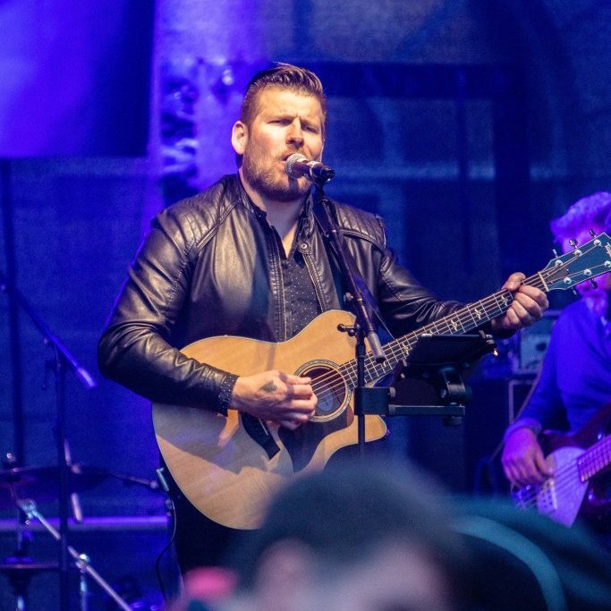 03082019-ein-med-ollu-hatidardagskra-6186